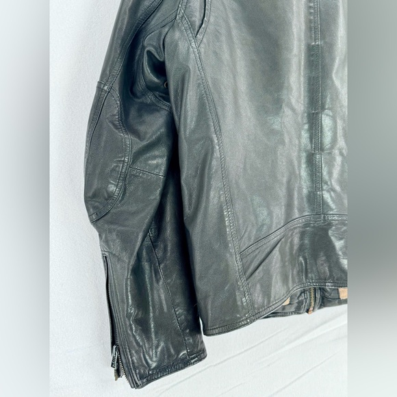 Men’s Black Rivet Genuine Black Leather Moto Jacket Biker Sz S - Picture 9 of 11
